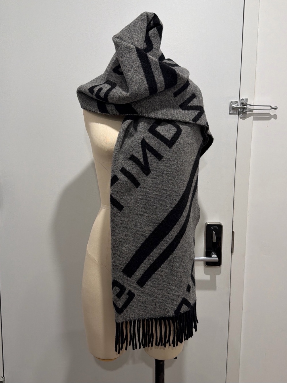 J.Linderberg Scarf